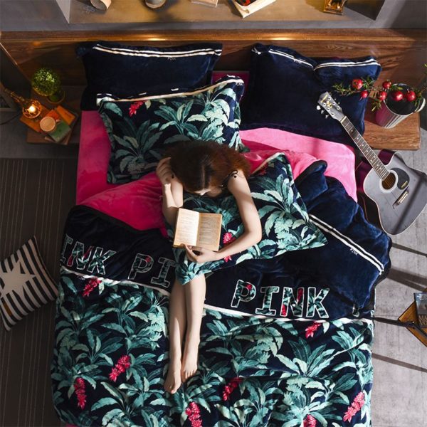 Victorias Secret Flannel Warm Printing Bedding Set MM 2