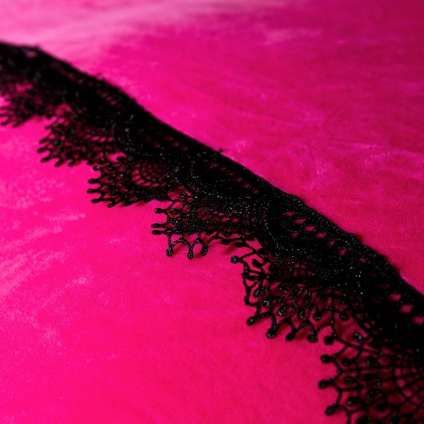 Victorias Secret Velvet Warm Lace Embroidery Bedding Set XLQY 3