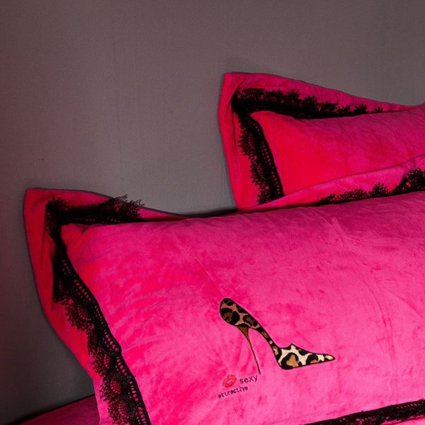 Victorias Secret Velvet Warm Lace Embroidery Bedding Set XLQY 6