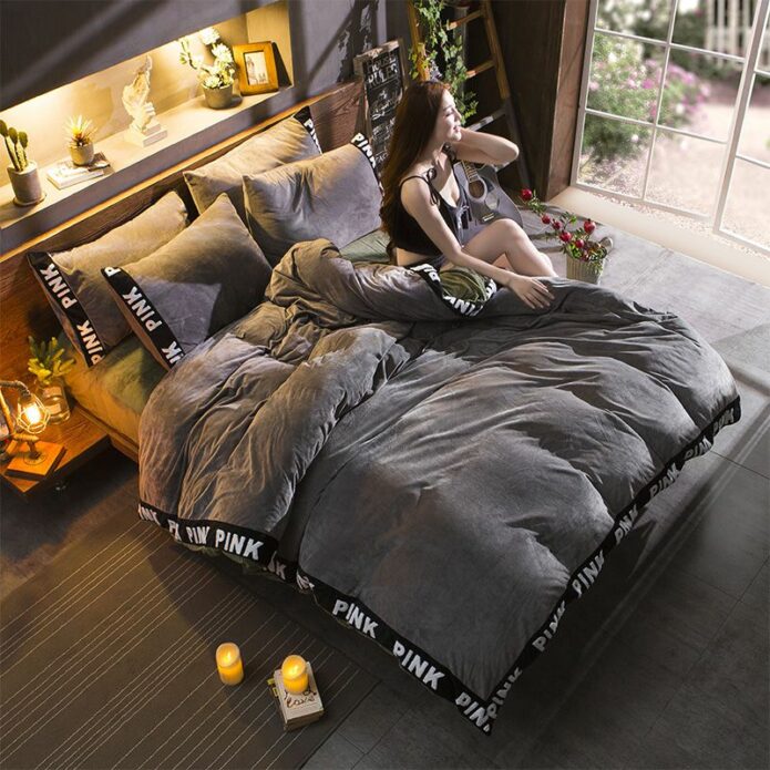 Victoria's Secret Velvet Warm Tower Style Embroidery Bedding Set ASSH-SH