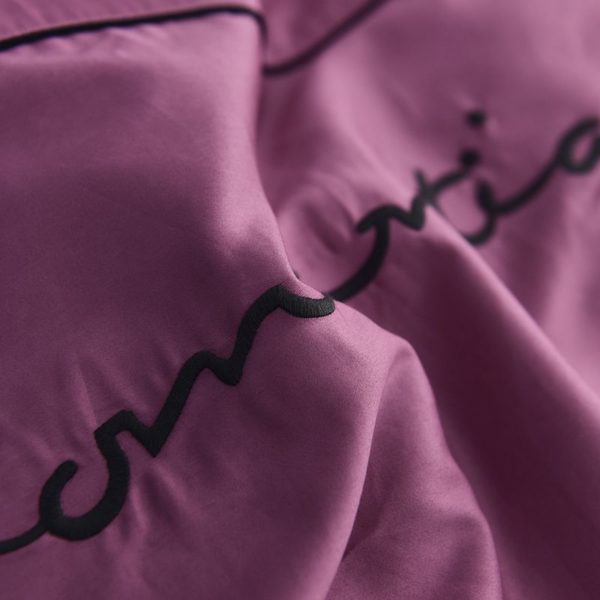 Elegant Pink Egyptian Cotton Embroidery Bedding Set 5