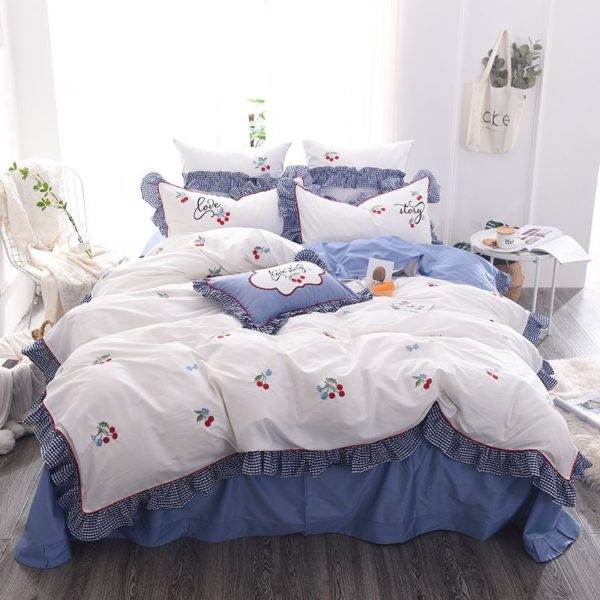 Romantic Love Story White Embroidery Bedding Set 15