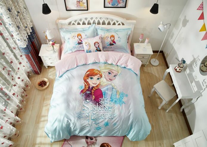 Elsa & Anna Sisters Forever Frozen Bedding Set