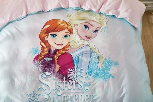 Elsa & Anna Sisters Forever Frozen Bedding Set