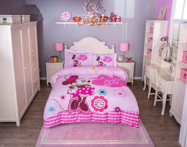 Im Your Girl Minnie Mouse Sweet Bedding Set