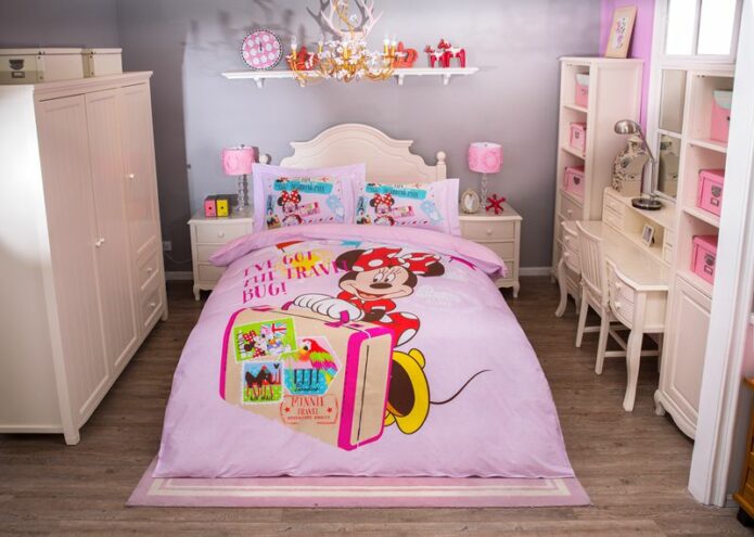 I've Got the Travel Mug Minnie Mouse Pink Bedding Set