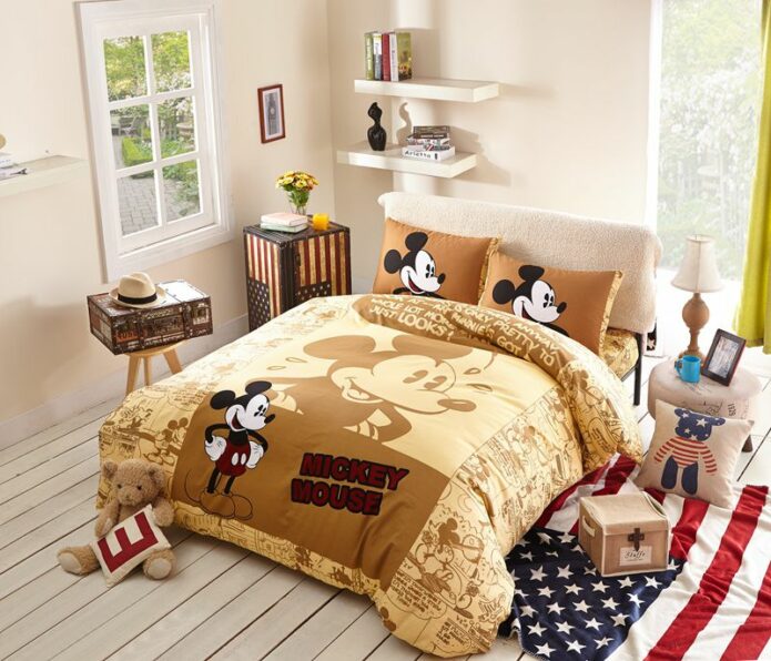 Mickey Mouse Brown Bedding Set 1