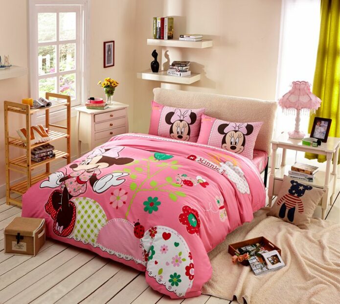 Teen Girls Pink Minnie Mouse Bedding Set 1