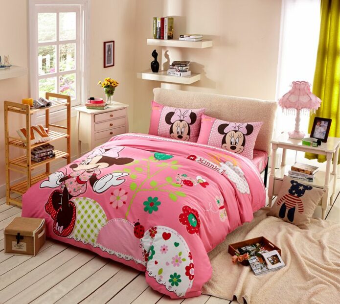Teen Girls Pink Minnie Mouse Bedding Set