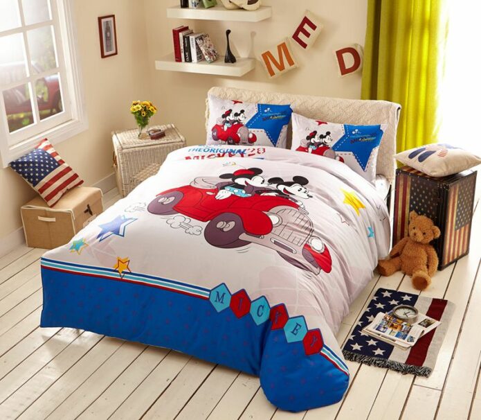White Color Mickey Minnie Teens Bedroom Bedding Set