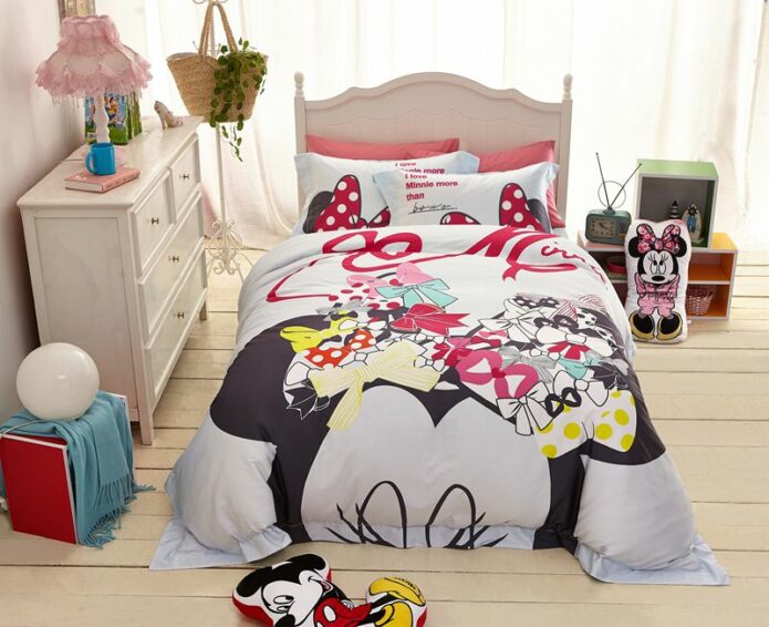 Disney Mickey Mouse Bed Set for Adults