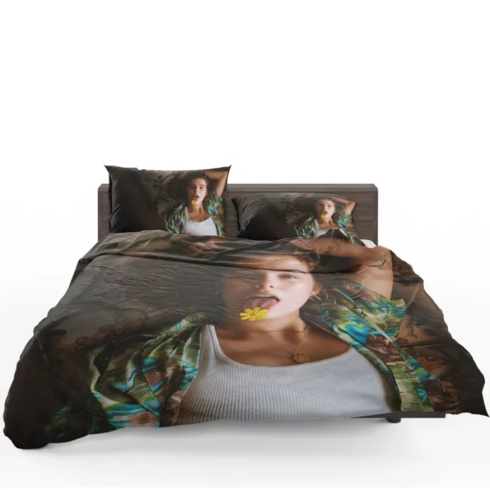 Flower Movie Bedding Set