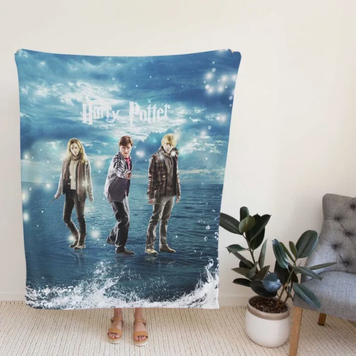 Harry Potter Movie Ron and Herione Fleece Blanket
