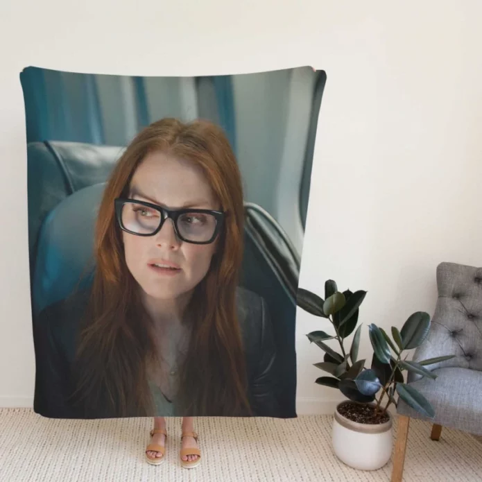Non-Stop Movie Julianne Moore Fleece Blanket