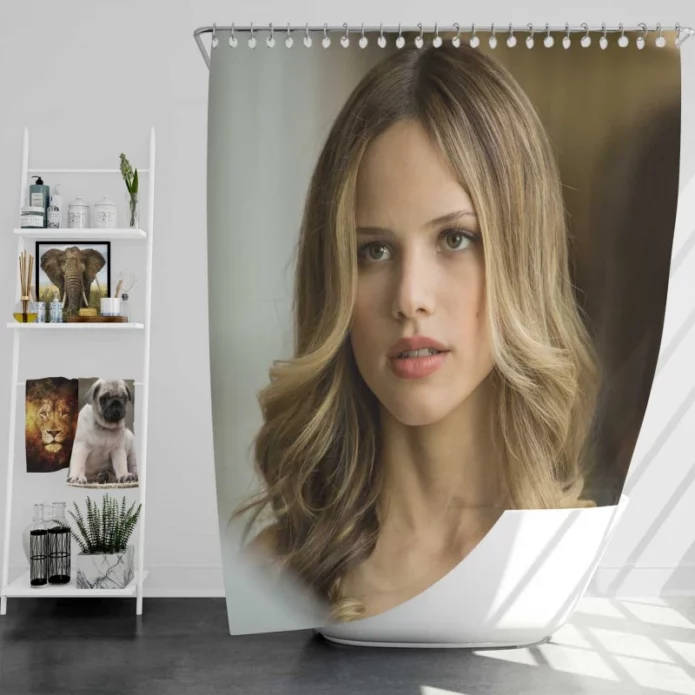 Paper Towns Movie Halston Sage Bath Shower Curtain