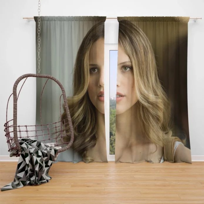 Paper Towns Movie Halston Sage Window Curtain