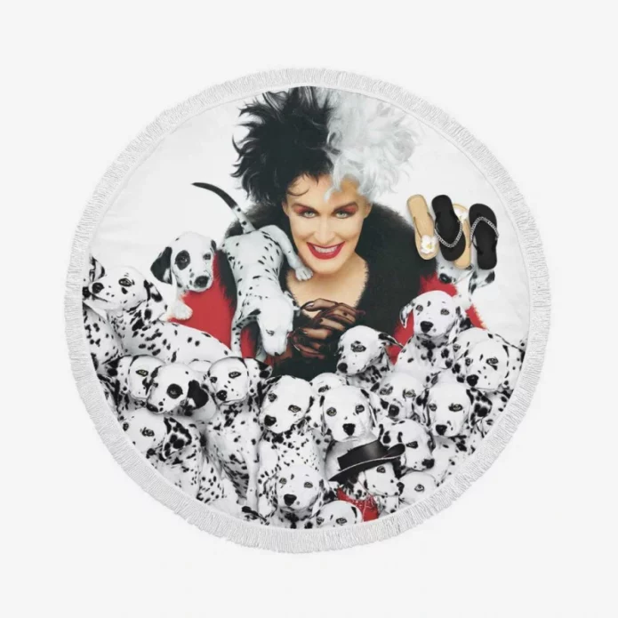 101 Dalmatians Movie Cruella De Vil Round Beach Towel