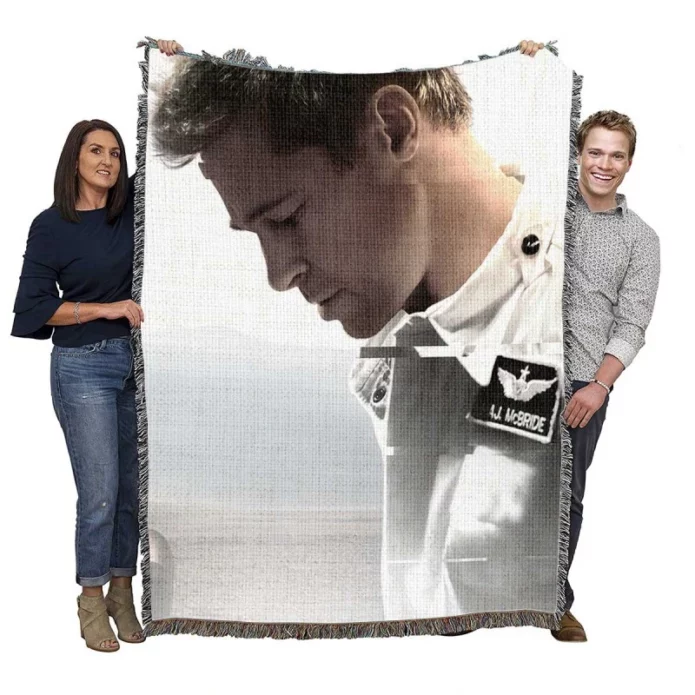 Ad Astra Movie Brad Pitt Roy McBride Woven Blanket