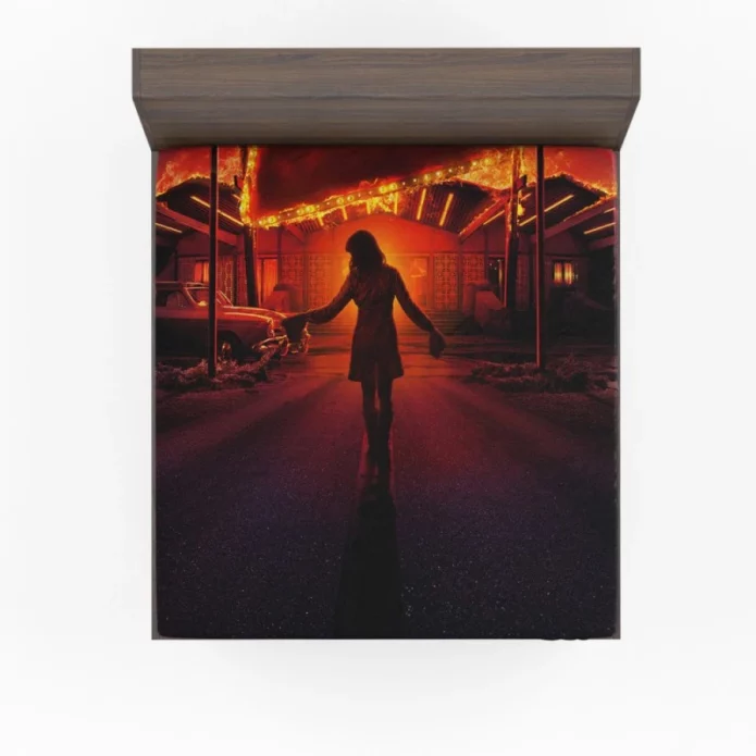 Cailee Spaeny in Bad Times at the El Royale Movie Fitted Sheet