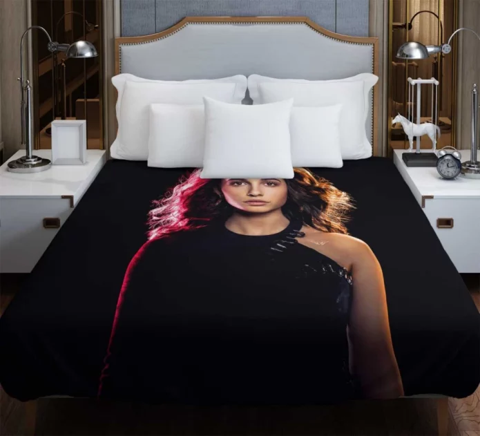 Charlies Angels Movie Naomi Scott Duvet Cover