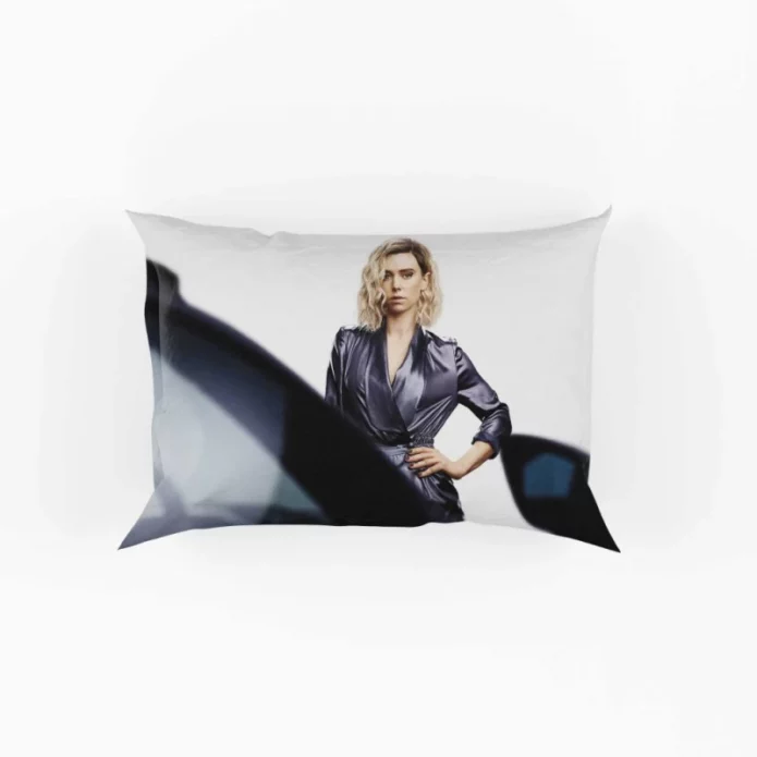 Hattie Shaw in Fast & Furious Presents Hobbs & Shaw Movie Pillow Case