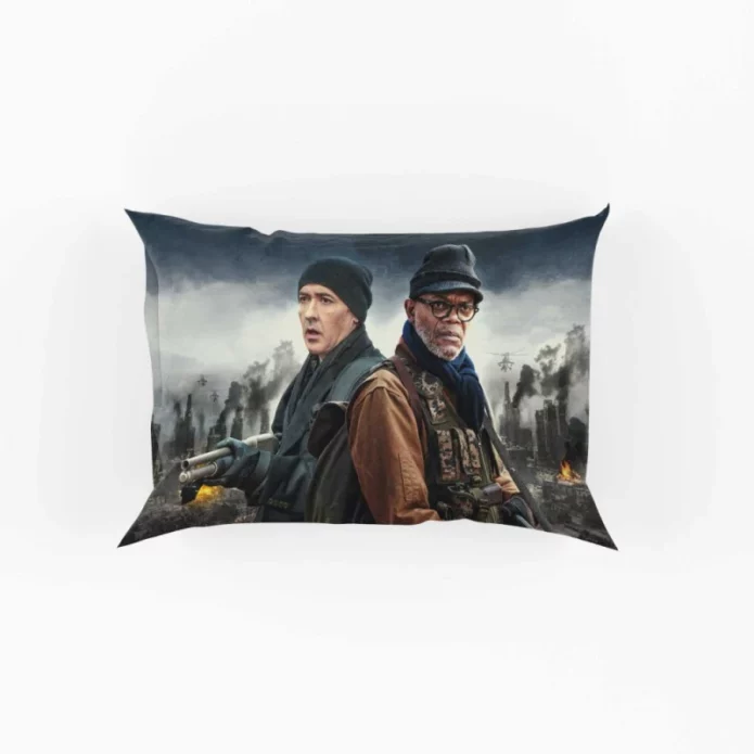 John Cusack and Samuel L Jackson in Cell Movie Pillow Case