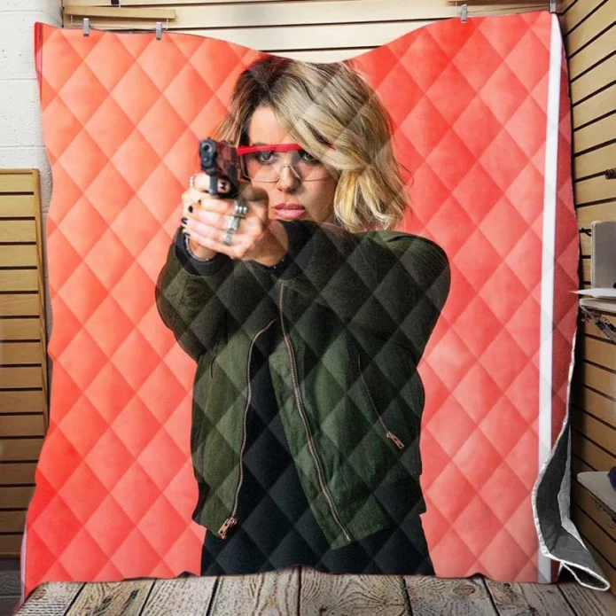 Jolt Movie Kate Beckinsale Lindy Quilt Blanket