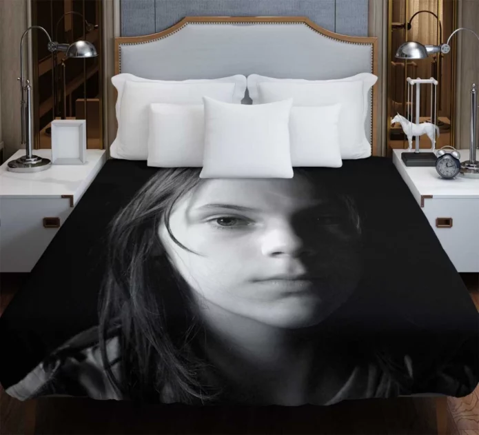 Logan Movie X-23 Dafne Keen Laura Kinney Duvet Cover