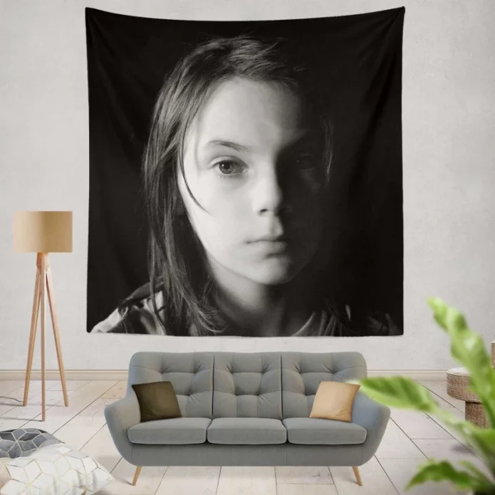 Logan Movie X-23 Dafne Keen Laura Kinney Wall Hanging Tapestry