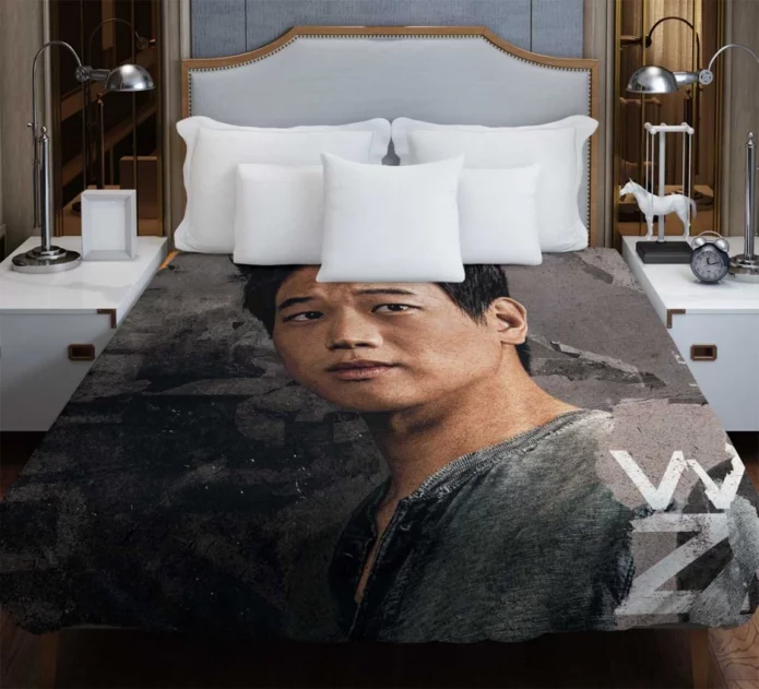 Maze Runner The Death Cure Movie Ki Hong Lee Duvet Cover