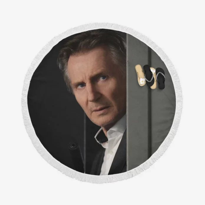 Memory Movie Liam Neeson Round Beach Towel