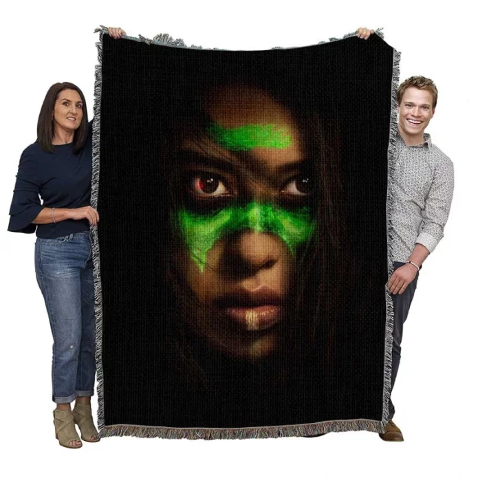 Prey Movie Amber Midthunder Woven Blanket