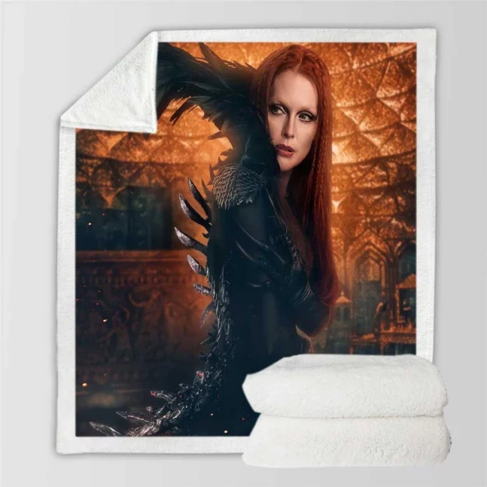 Seventh Son Movie Julianne Moore Julianne Moore Sherpa Fleece Blanket