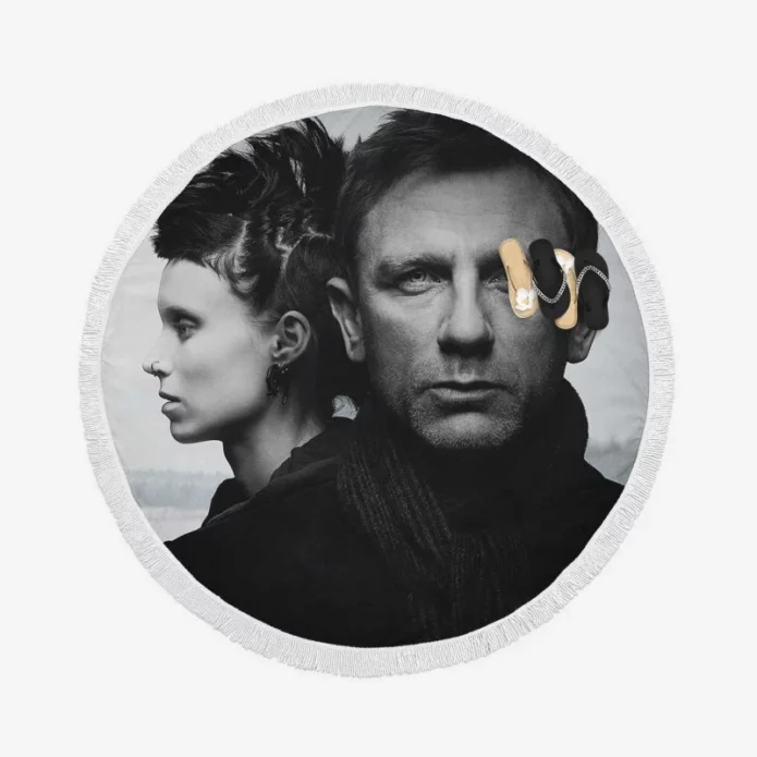 The Girl With The Dragon Tattoo Movie Daniel Craig Round Beach Towel