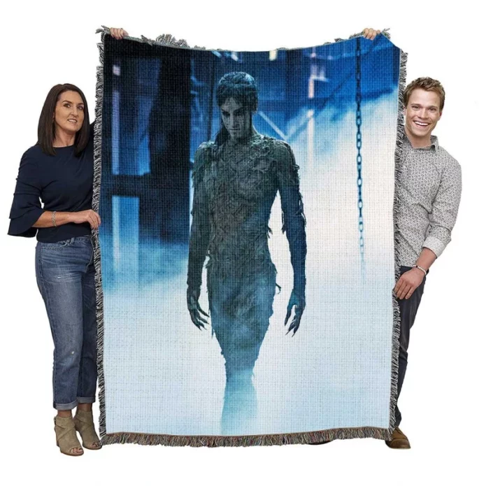 The Mummy Movie Sofia Boutella Woven Blanket