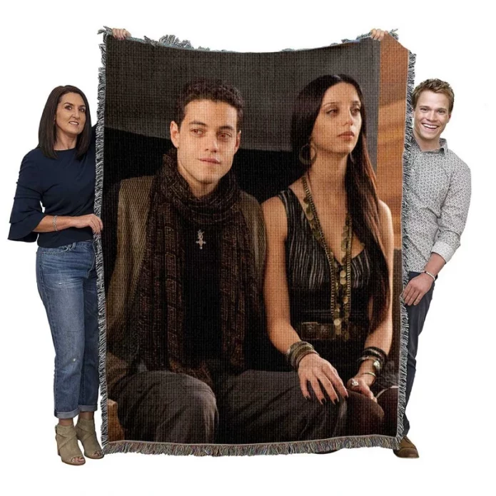 The Twilight Saga Breaking Dawn - Part 2 Movie Woven Blanket