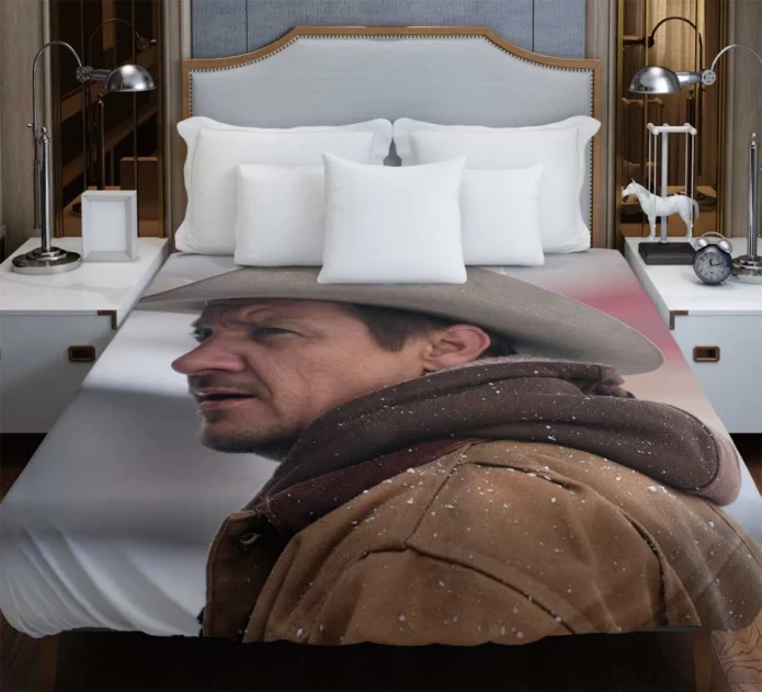 Wind River Movie Jeremy Renner Duvet Cover