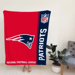 NFL New England Patriots Throw Fleece Blanket
