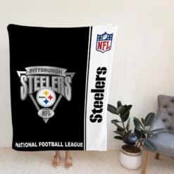 NFL Pittsburgh Steelers Throw Fleece Blanket