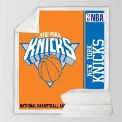 New York Knicks NBA Basketball Sherpa Fleece Blanket